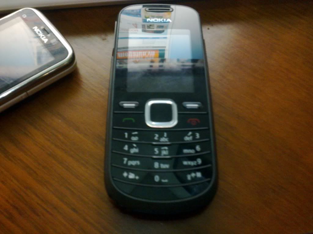 Nokia 1661 lên sàn tặng sim thần tài END:23h45p 02/07/2010